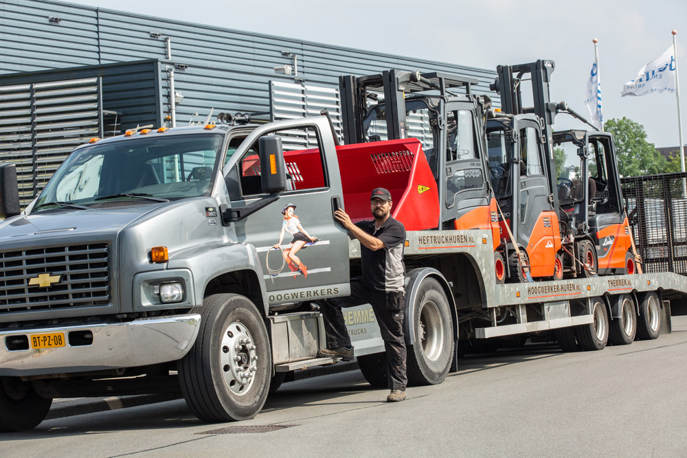 Themmen heftruck verhuur